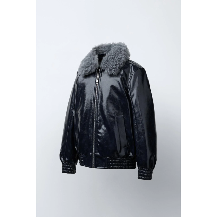 БОМБЕР С ВОРОТНИКОМ С ИСКУССТВЕННЫМ МЕХОМ