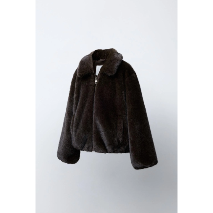 БОМБЕР ИЗ ИСКУССТВЕННОГО МЕХА