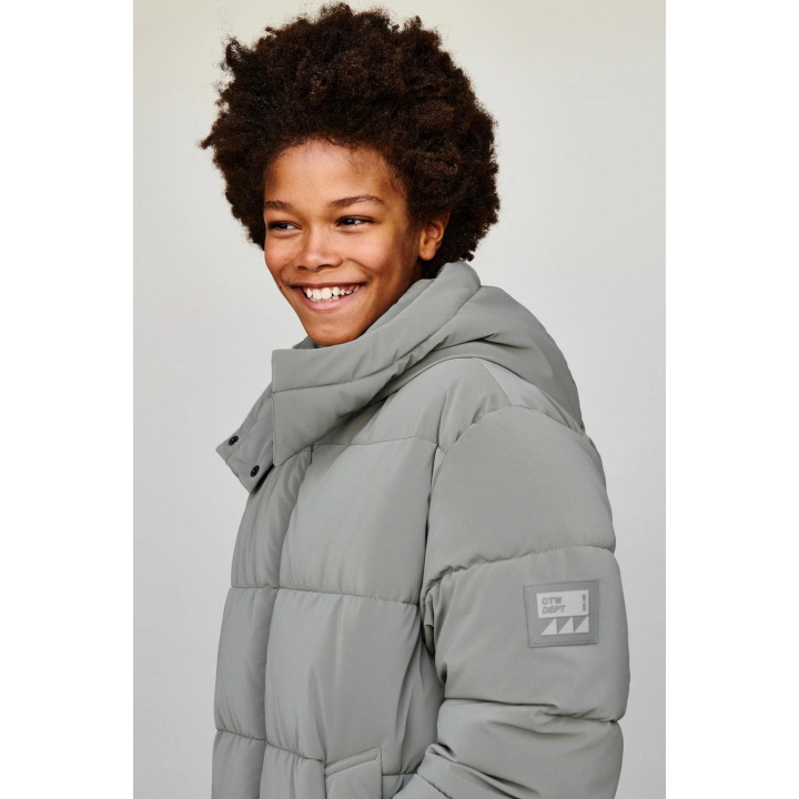 ДЛИННОЕ ПАЛЬТО С НАШИВКОЙ