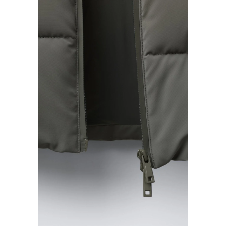 ДЛИННОЕ ПАЛЬТО С НАШИВКОЙ