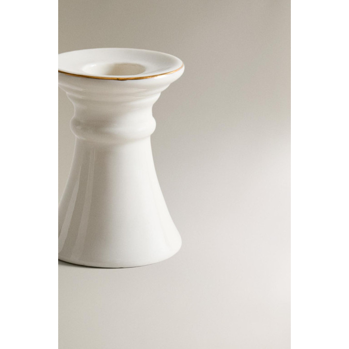 Фарфоровый подсвечник для рождества с деталями по краю