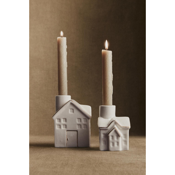 Рождественский свечной подсвечник из керамики с деталями на крыше