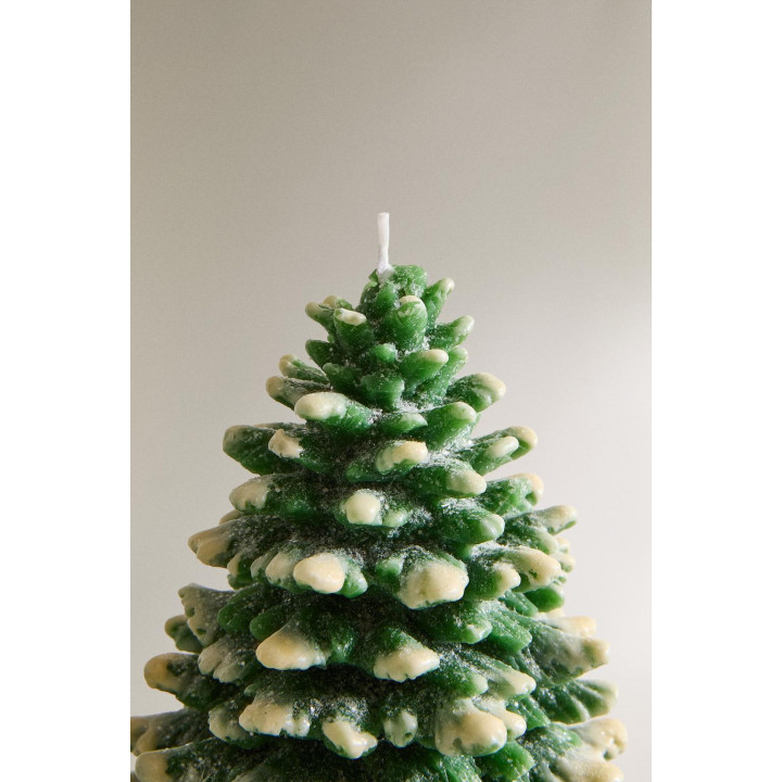 Свеча елочка снежное рождество