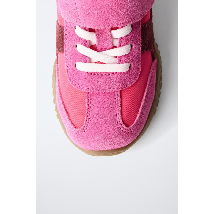 КОМБИНИРОВАННЫЕ СПОРТИВНЫЕ КРОССОВКИ