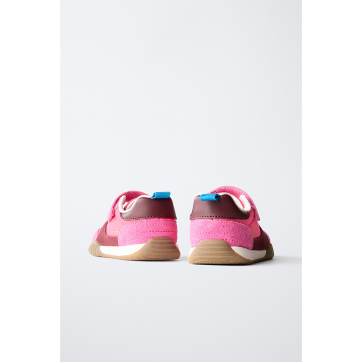 КОМБИНИРОВАННЫЕ СПОРТИВНЫЕ КРОССОВКИ