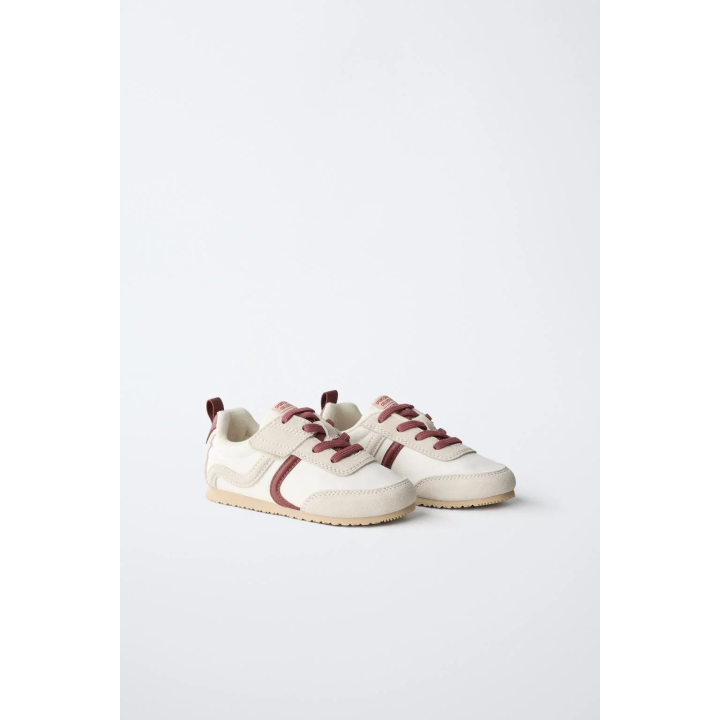 МОДНЫЕ СПОРТИВНЫЕ КРОССОВКИ