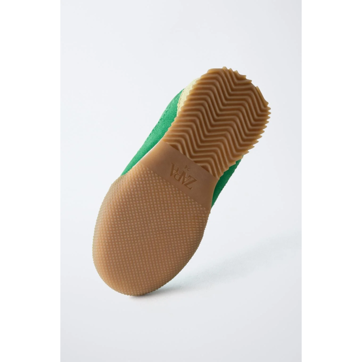 МЯГКИЕ СПОРТИВНЫЕ КРОССОВКИ