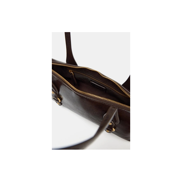 СУМКА С ПЛЕЧЕВЫМ РЕМНЕМ И МЕТАЛЛИЧЕСКИМИ ДЕТАЛЯМИ