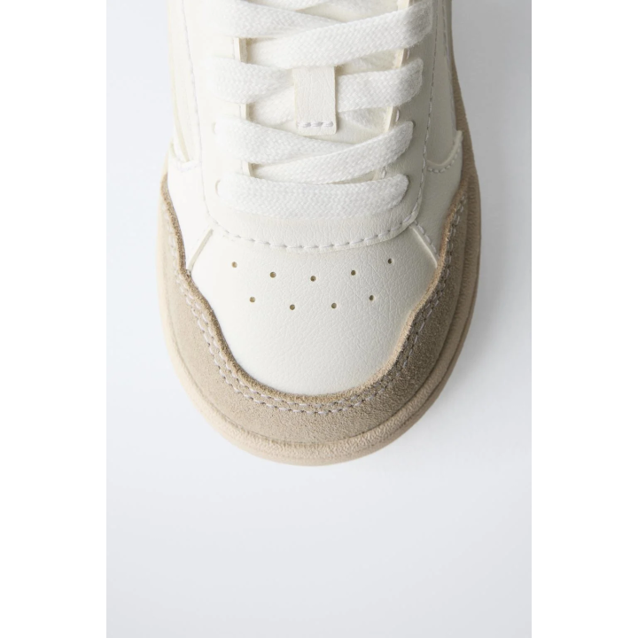 Кеды в стиле плимсолл с контрастными деталями