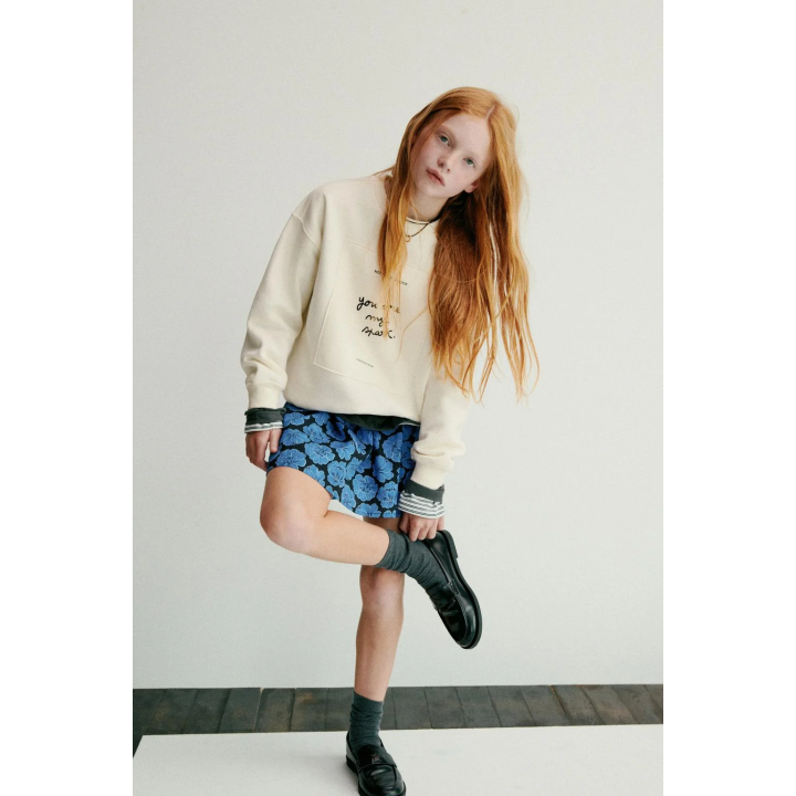 ЮБКА С ЦВЕТОЧНЫМ ПРИНТОМ И БАРХАТНЫМ БАНТОМ