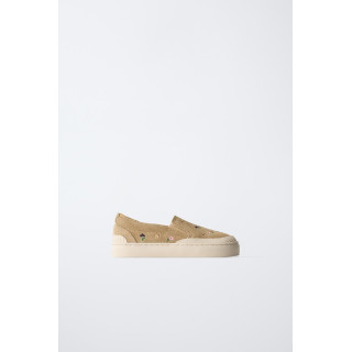 КОЖАНЫЕ КРОССОВКИ С ЦВЕТАМИ