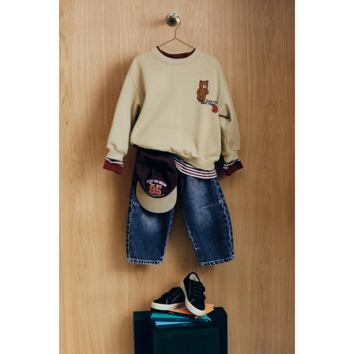 Свитшот в анималистическом стиле