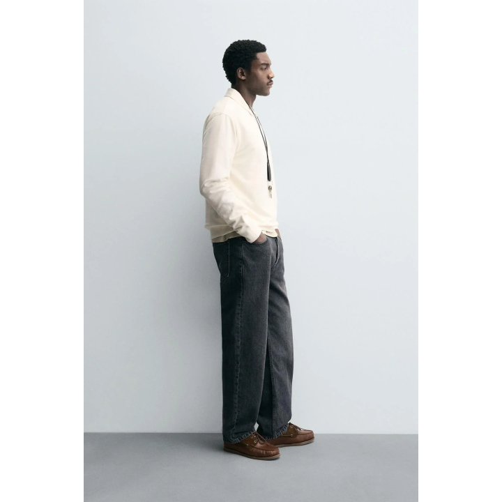 ПОЛО СТРУКТУРНОЕ НА МОЛНИИ