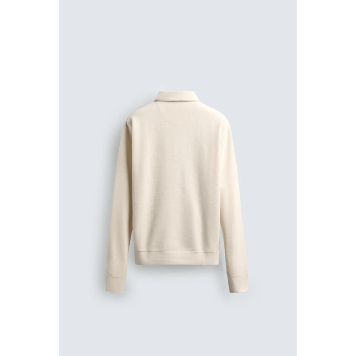 ПОЛО СТРУКТУРНОЕ НА МОЛНИИ