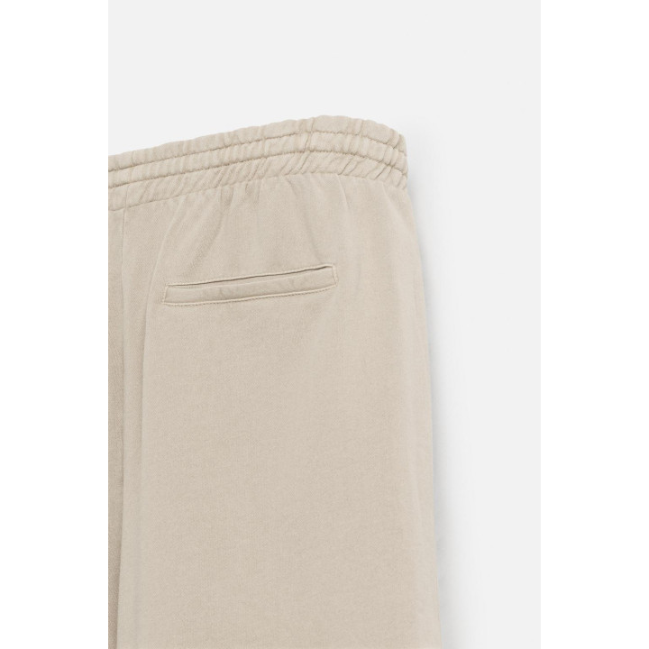 ШОРТЫ-ДЖОГГЕРЫ С ЭФФЕКТОМ ПОТЕРТОСТИ