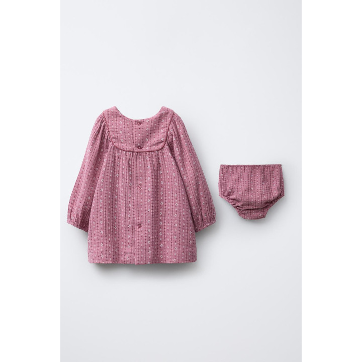 ПЛАТЬЕ И ТРУСИКИ С ЦВЕТОЧНЫМ РИСУНКОМ