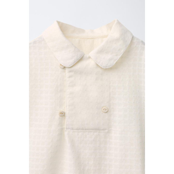 Рубашка с текстурой и завязками