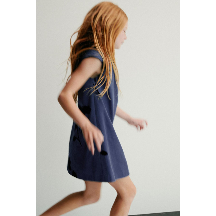 ПЛАТЬЕ С РЕЛЬЕФНЫМ ЦВЕТОЧНЫМ ПРИНТОМ