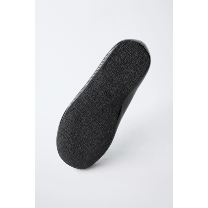 БАЛЕТКИ ЛАКИРОВАННЫЕ С БАНТАМИ