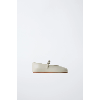 Лаковые балетки