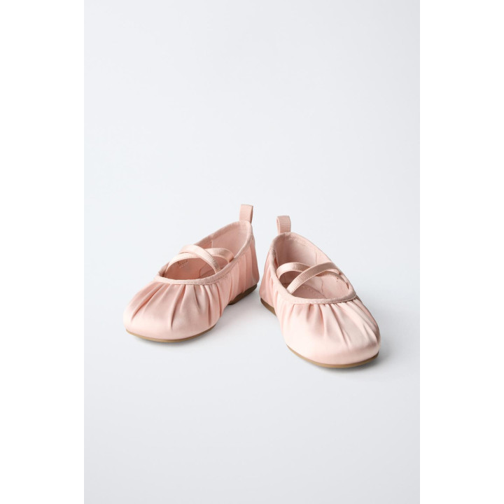 БАЛЕТКИ С ДЕТАЛЬЮ