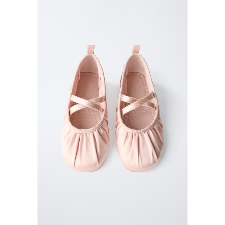 БАЛЕТКИ С ДЕТАЛЬЮ