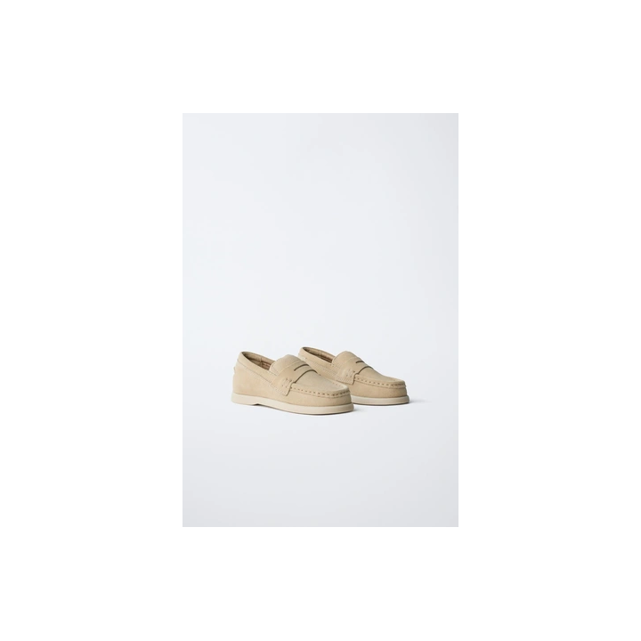 КОЖАНЫЕ МОКАСИНЫ С ОТДЕЛКОЙ