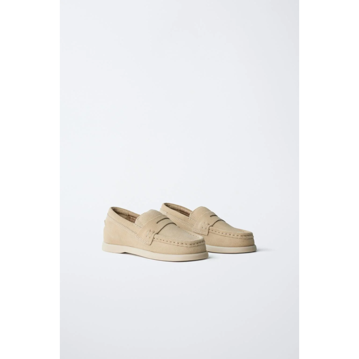 КОЖАНЫЕ МОКАСИНЫ С ОТДЕЛКОЙ