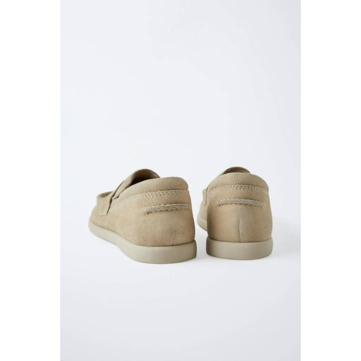 КОЖАНЫЕ МОКАСИНЫ С ОТДЕЛКОЙ