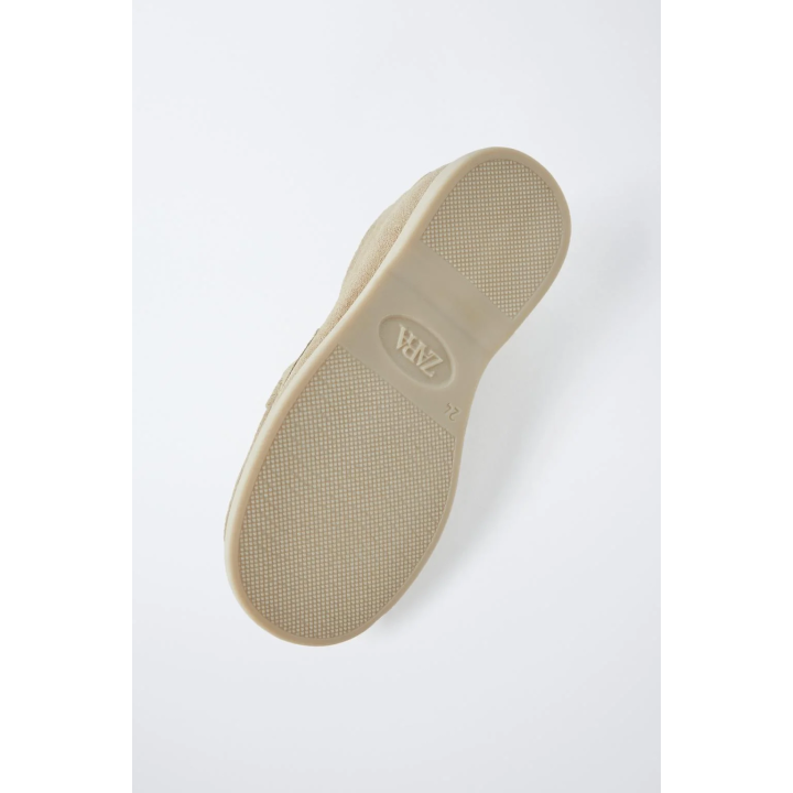 КОЖАНЫЕ МОКАСИНЫ С ОТДЕЛКОЙ