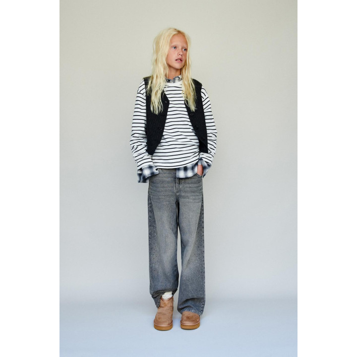 ЖИЛЕТ В ТОНКУЮ ПОЛОСКУ С БЛЕСТКАМИ