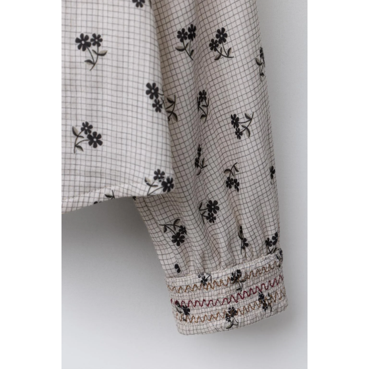 БЛУЗА В КЛЕТКУ И С ЦВЕТОЧНЫМ ПРИНТОМ