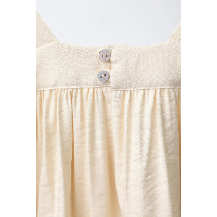 Платье из сатина с вышивкой