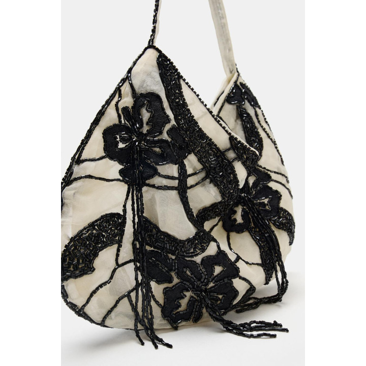 Сумка из сетчатой ткани с бисерными украшениями