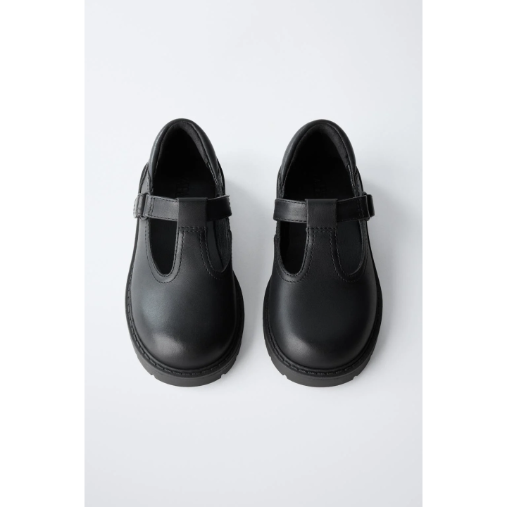 Кожаные школьные туфли