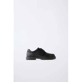 Кожаные школьные туфли