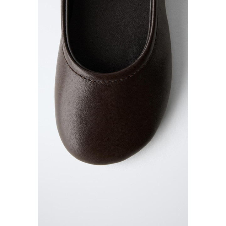 КОЖАНЫЕ БАЛЕТКИ