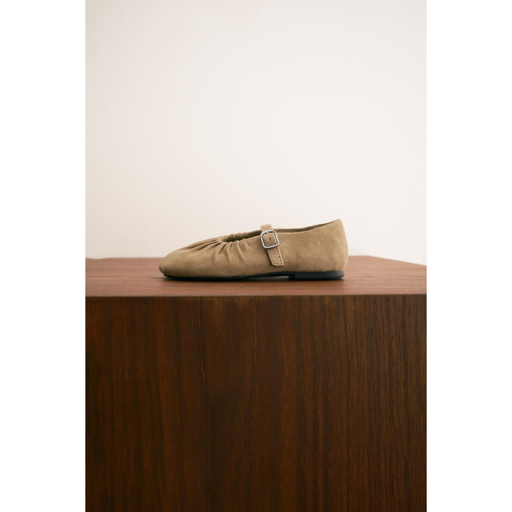 КОЖАНЫЕ БАЛЕТКИ