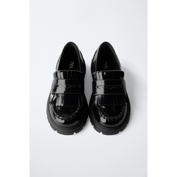 ЛОФЕРЫ С ДЕТАЛЯМИ