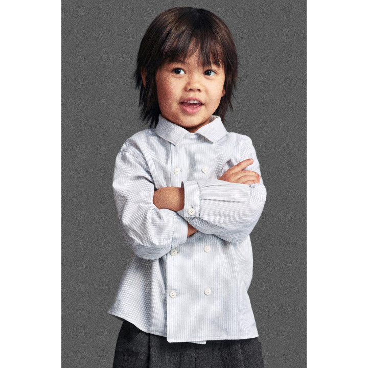 Рубашка в полоску с двубортной застежкой