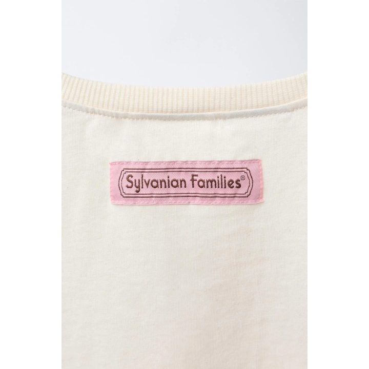 ФУТБОЛКА С ПРИНТОМ SYLVANIAN FAMILIES ®