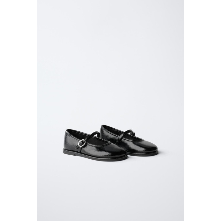 ЛАКИРОВАННЫЕ БАЛЕТКИ