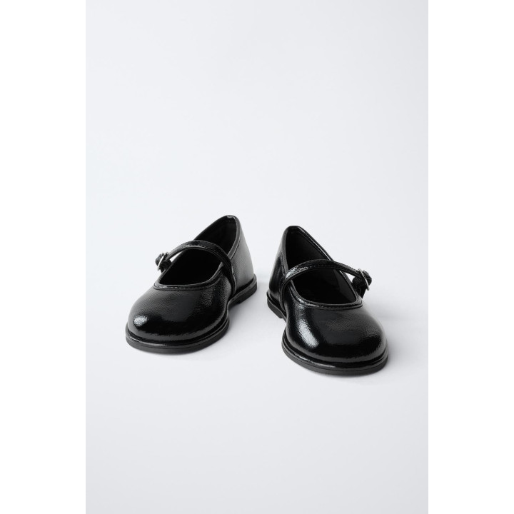 ЛАКИРОВАННЫЕ БАЛЕТКИ