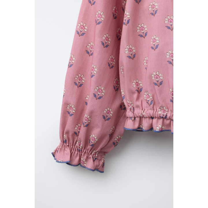 Блузка с цветочным принтом