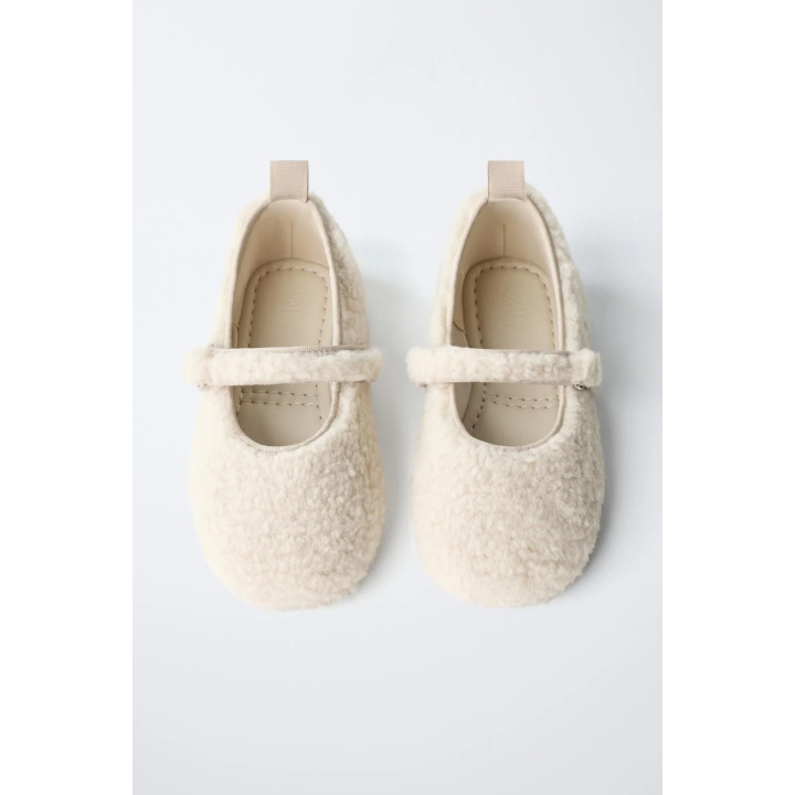 БАЛЕТКИ ИЗ ИСКУССТВЕННОГО МЕХА