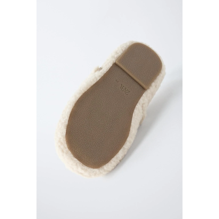 БАЛЕТКИ ИЗ ИСКУССТВЕННОГО МЕХА