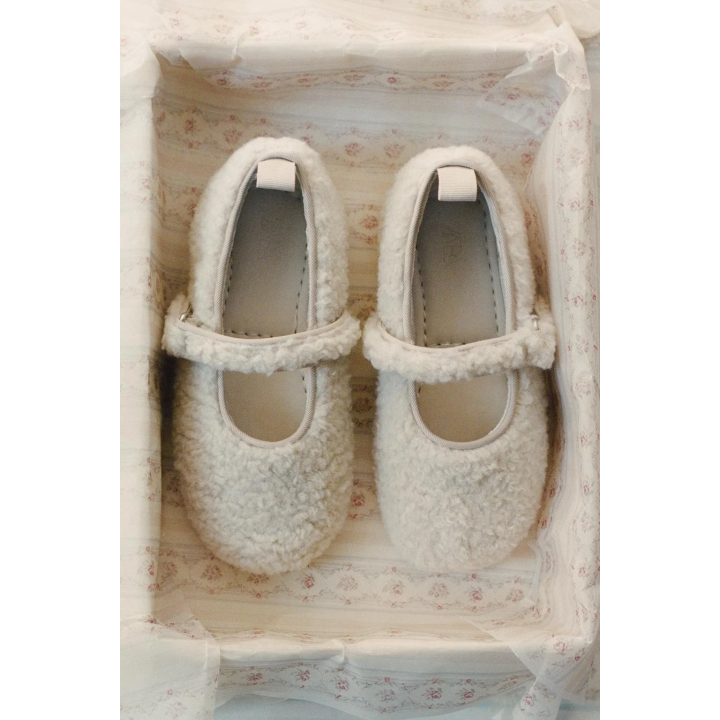 БАЛЕТКИ ИЗ ИСКУССТВЕННОГО МЕХА