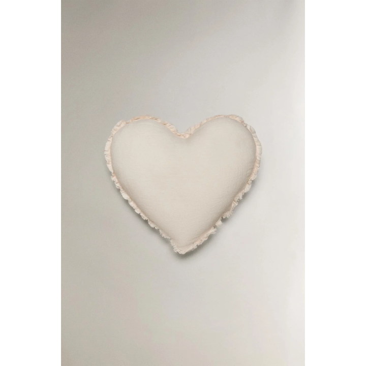 CHILDREN’S HEART CUSHION