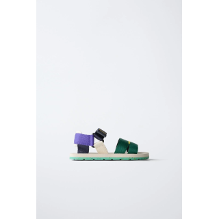 ТЕХНОЛОГИЧНЫЕ ЦВЕТНЫЕ САНДАЛИИ