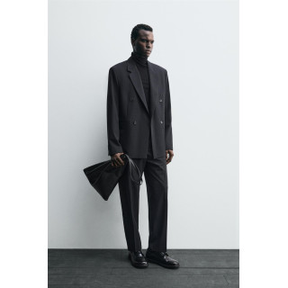 ДВУБОРТНЫЙ КОСТЮМНЫЙ БЛЕЙЗЕР В ТОНКУЮ ПОЛОСКУ